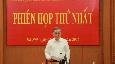Tổng Bí thư: Năm 2025 cơ bản tháo gỡ các “điểm nghẽn” do quy định pháp luật