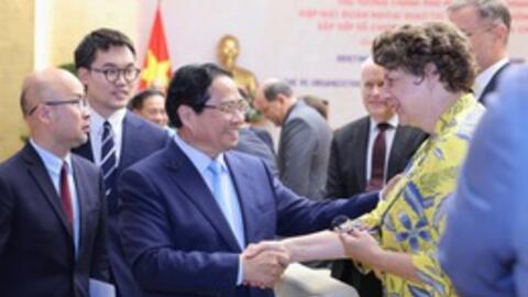 Đại diện các nước, tổ chức quốc tế tại Việt Nam là những "sợi dây tơ hồng" hợp tác, phát triển