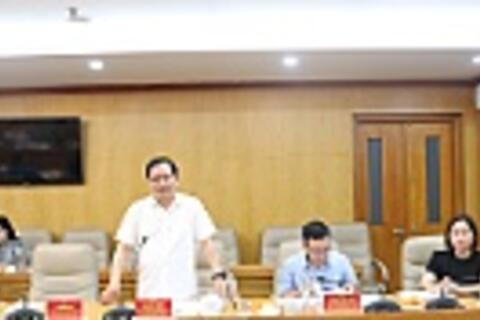 Ban Thường vụ Đảng ủy Cơ quan Đảng ủy Khối làm việc với Ban Chấp hành Công đoàn Cơ quan Đảng ủy Khối