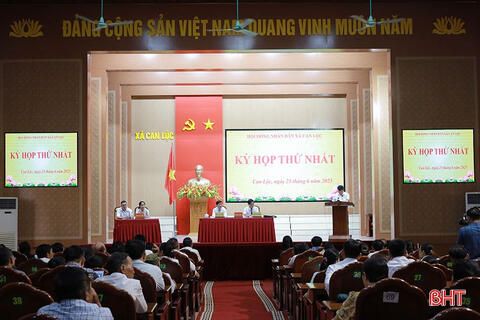 Xã mới Can Lộc thử nghiệm thành công Kỳ họp HĐND lần thứ nhất