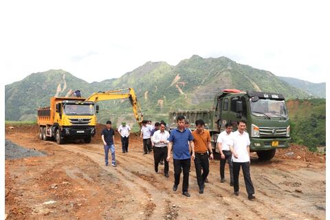 Phó Chủ tịch UBND tỉnh Hà Trọng Hải kiểm tra tình hình sản xuất nông nghiệp tại huyện Than Uyên