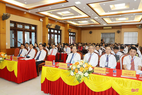 Nâng cao chất lượng công tác tham mưu chiến lược phát triển kinh tế - xã hội