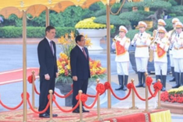 Thủ tướng Phạm Minh Chính chủ trì lễ đón Thủ tướng Tây Ban Nha 111