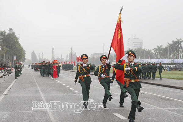 Xây dựng lực lượng vũ trang tỉnh tinh, gọn, mạnh, trụ cột vững chắc trong thế trận quốc phòng toàn dân