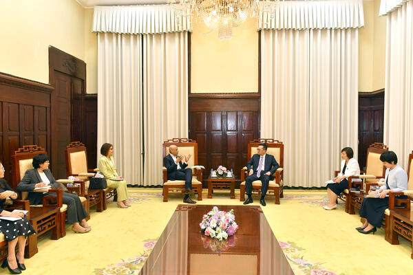 Phó Thống đốc Phạm Quang Dũng làm việc với Tổng Giám đốc điều hành Citibank khu vực Nam Á và ASEAN