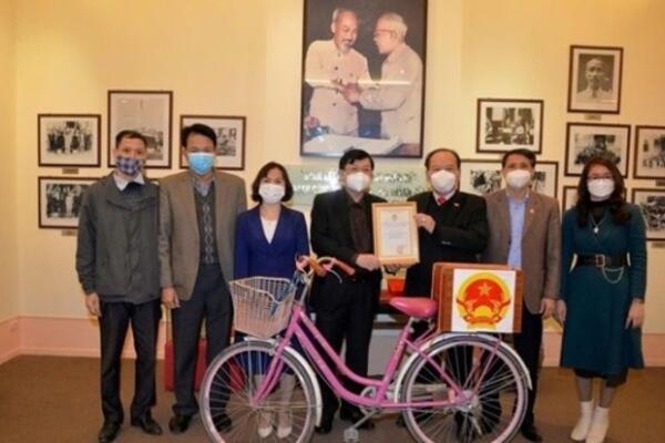 Những 'nhân chứng lịch sử' kể chuyện bầu cử qua các thời kỳ