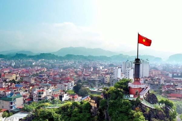 Lạng Sơn đặt mục tiêu xóa “lõm sóng” băng rộng di động tại 28 thôn, bản trong năm 2026