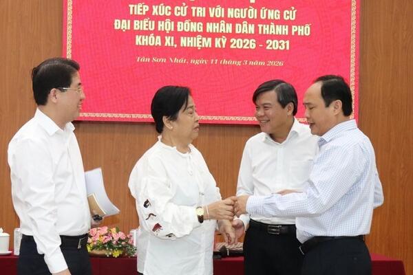 Cử tri phường Tân Sơn Nhất quan tâm việc làm cho thanh niên, chăm sóc người cao tuổi