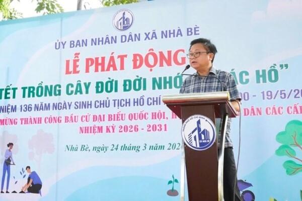 Xã Nhà Bè ra quân trồng 1.000 cây đước dọc các tuyến rạch