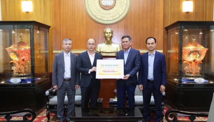 Bộ Ngoại giao chung tay vì miền Trung, Tây Nguyên sau bão lũ