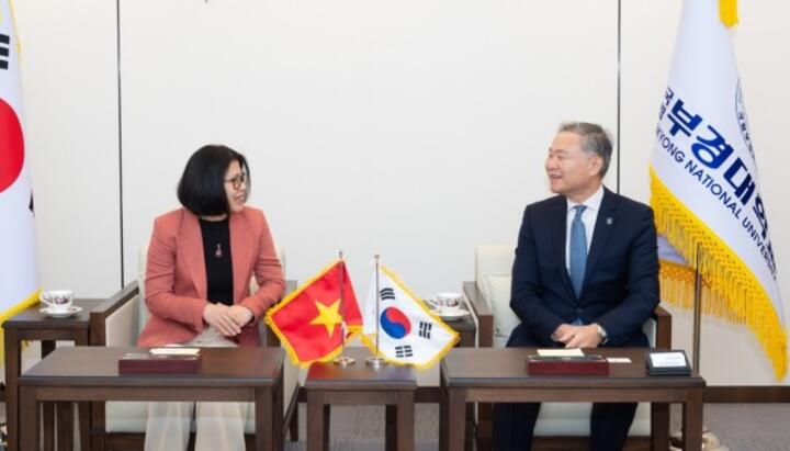 Đại học Quốc gia Pukyong (Hàn Quốc) quan tâm, giúp đỡ sinh viên Việt Nam có môi trường tốt để học tập và rèn luyện