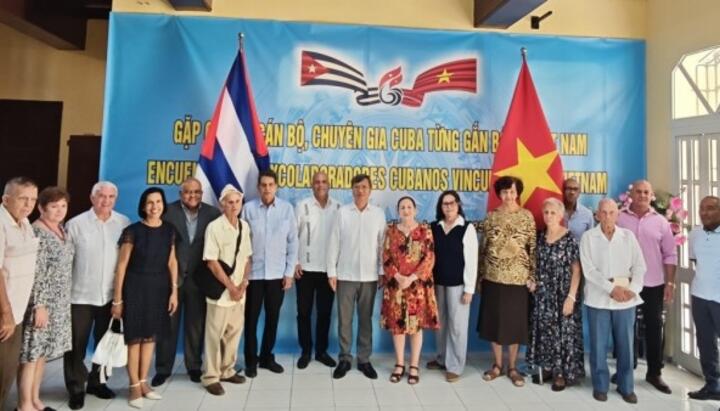 Gặp mặt cựu cán bộ, chuyên gia Cuba gắn bó với Việt Nam