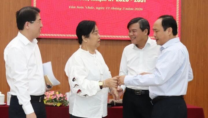 Cử tri phường Tân Sơn Nhất quan tâm việc làm cho thanh niên, chăm sóc người cao tuổi