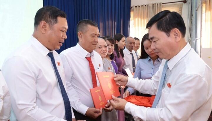 Phường Lái Thiêu có Chủ tịch HĐND, UBND mới