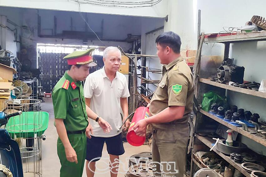 Mỗi hộ tiểu thương là một “Chiến sĩ phòng cháy, chữa cháy”