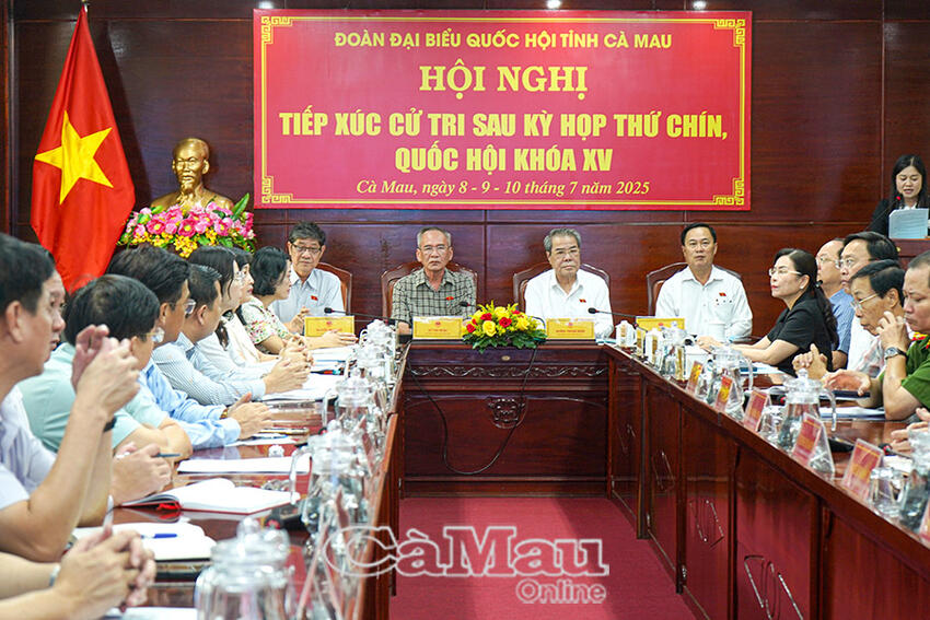 Tiếp xúc cử tri trực tuyến toàn tỉnh: Cánh cửa gần dân sau kỳ họp Quốc hội