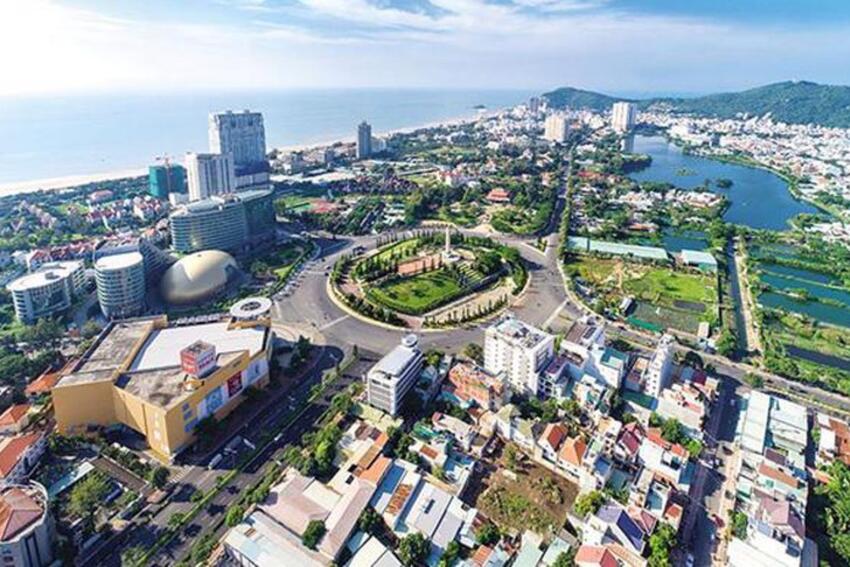 Nghiêm cấm tổ chức liên hoan, chúc mừng nhận chức, lên chức liên quan đến sắp xếp, hợp nhất đơn vị hành chính