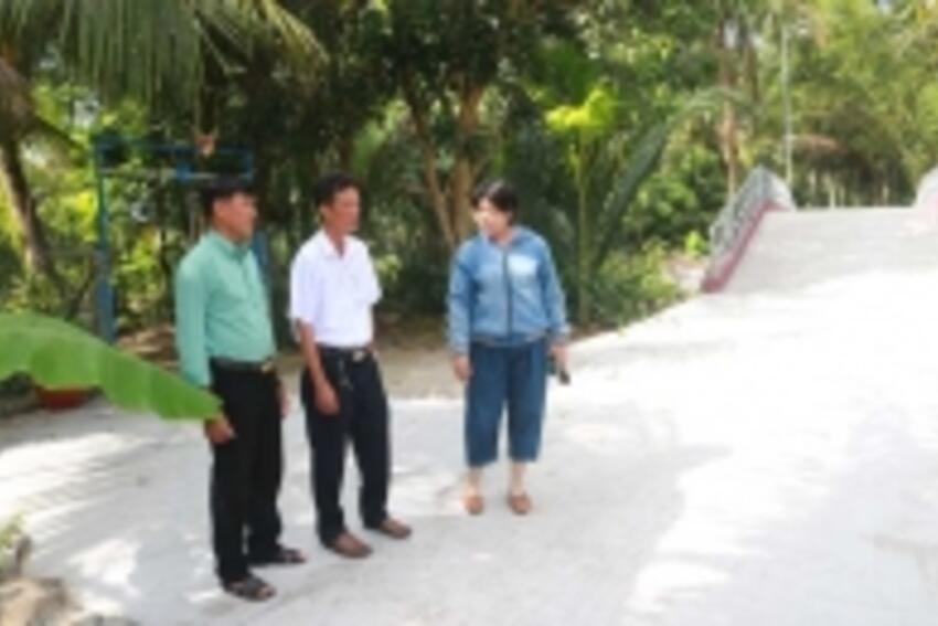 Hướng về cơ sở, chăm lo đời sống Nhân dân 