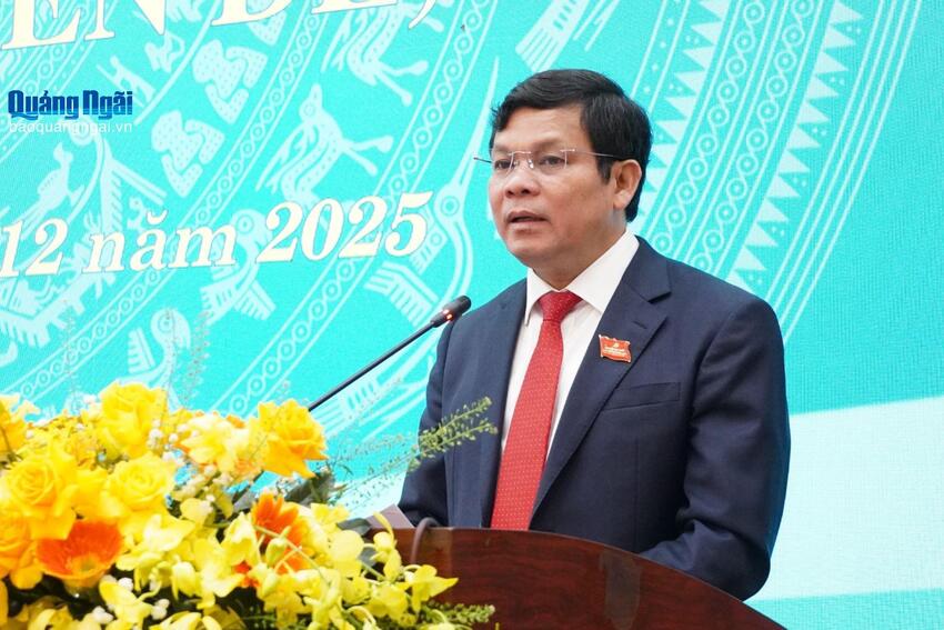 HĐND tỉnh thảo luận, thông qua các nghị quyết quan trọng