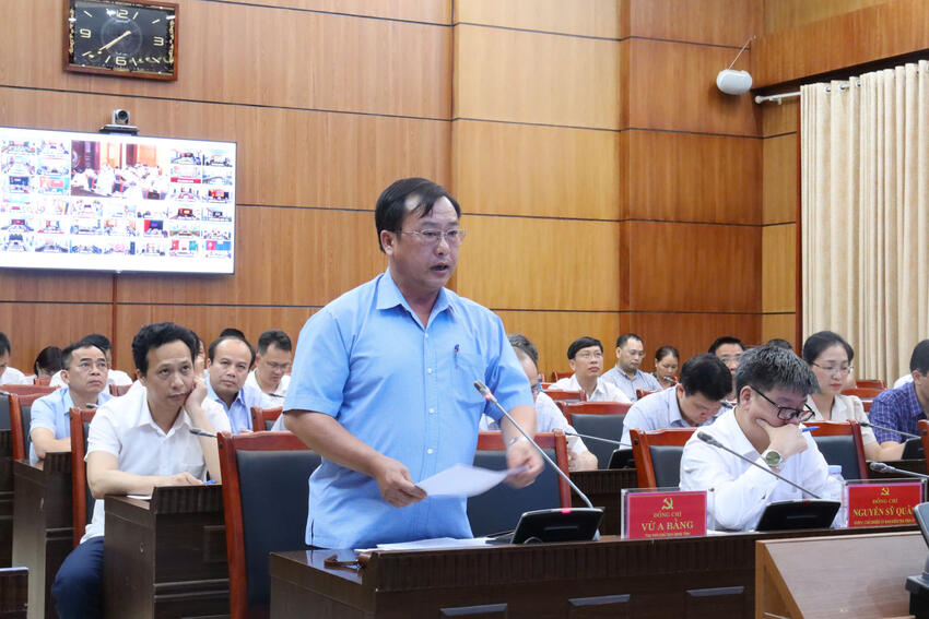 Tập trung các nguồn lực làm nhà cho các hộ dân bị ảnh hưởng bởi thiên tai
