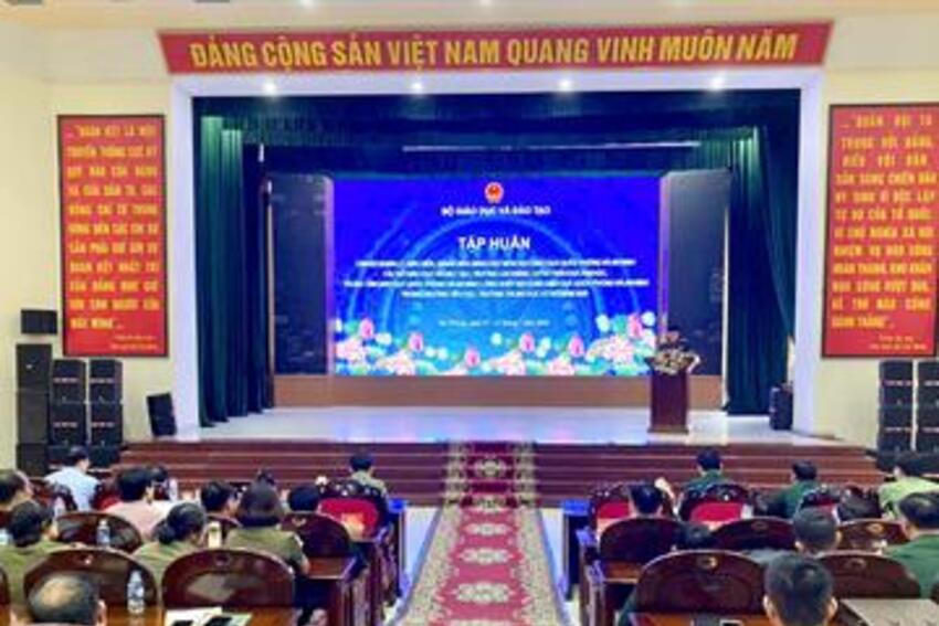 Tập huấn giảng dạy môn học Giáo dục quốc phòng và an ninh năm 2025