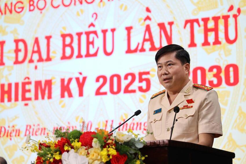 Đồng chí Bí thư Tỉnh ủy dự Đại hội Đảng bộ Công an tỉnh lần thứ XVIII, nhiệm kỳ 2025-2030
