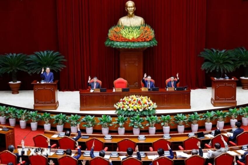 Thông báo Hội nghị lần thứ hai Ban Chấp hành Trung ương Đảng khóa XIV