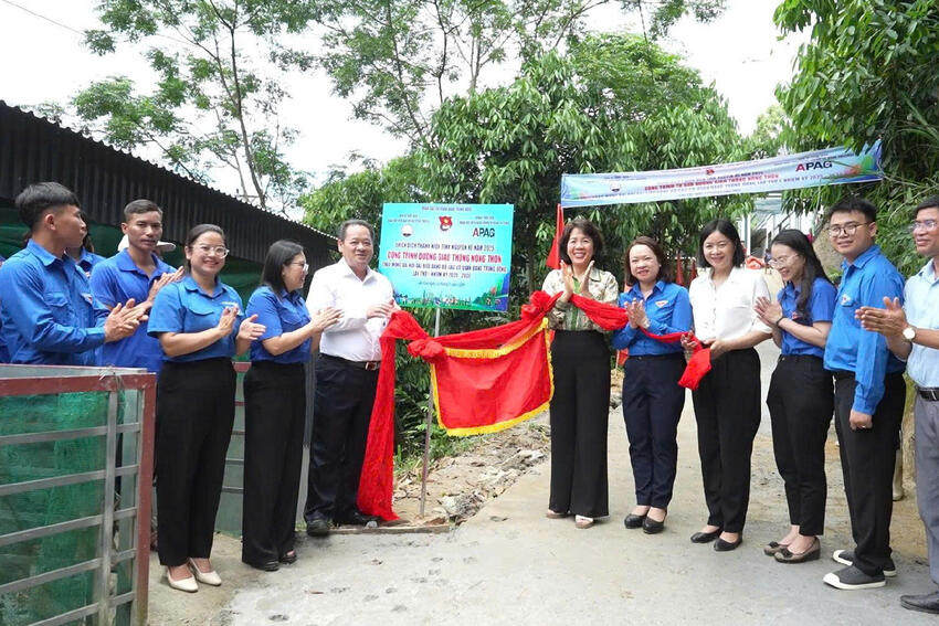 Đoàn các cơ quan Đảng Trung ương hưởng ứng Chiến dịch Thanh niên tình nguyện hè năm 2025