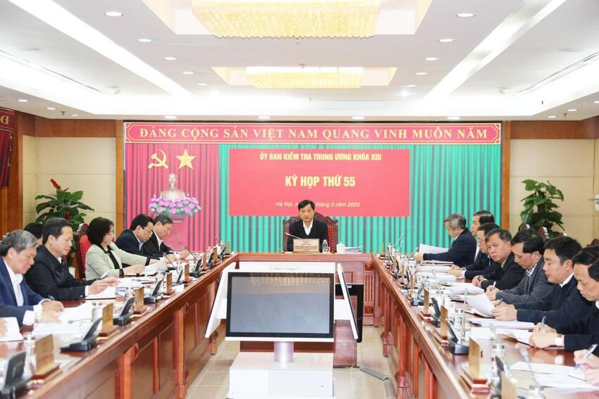 Tăng cường kỷ luật, kỷ cương trong Đảng - Giữ vững “then chốt” bảo đảm thành công Đại hội XIV