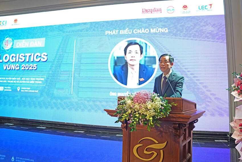 Logistics xuyên biên giới – Sức bật tăng trưởng vùng Bắc Trung bộ và Duyên hải miền Trung