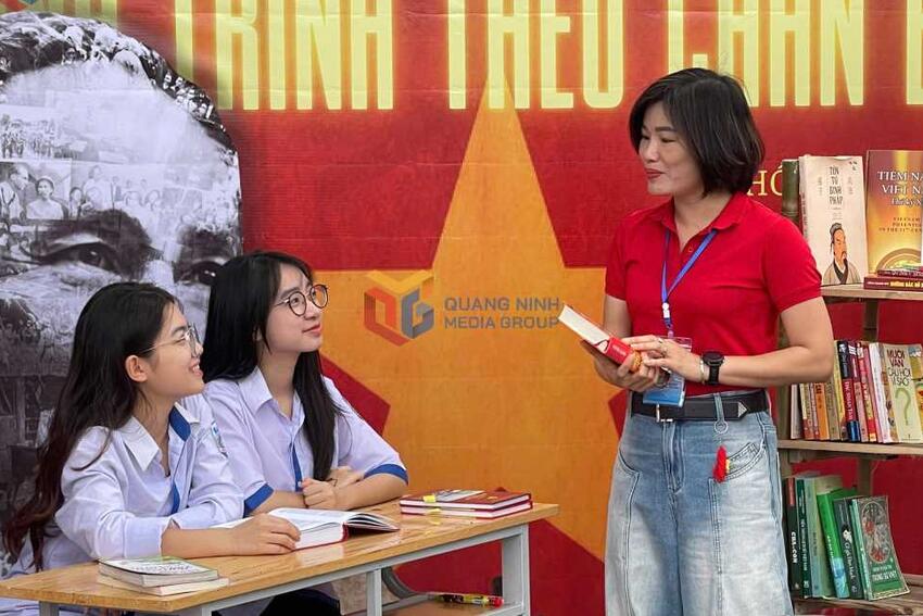 Chú trọng xây dựng văn hóa học đường