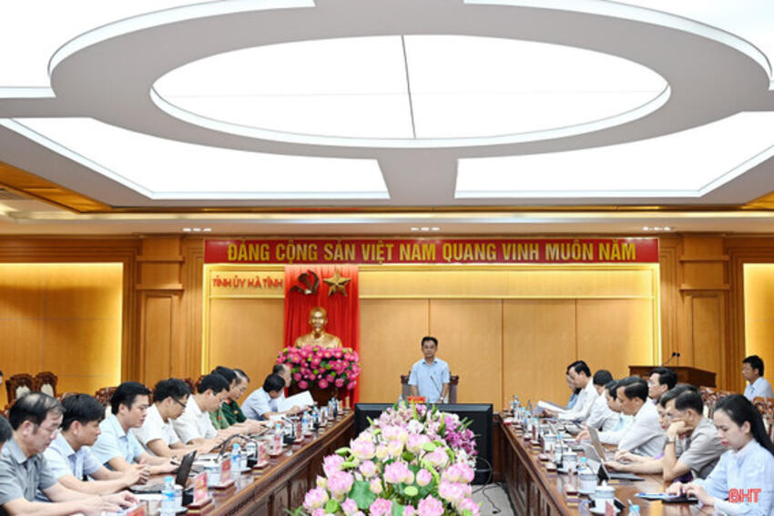 Phó Bí thư Thường trực Tỉnh ủy họp Tiểu ban Tổ chức phục vụ đại hội Đảng bộ tỉnh