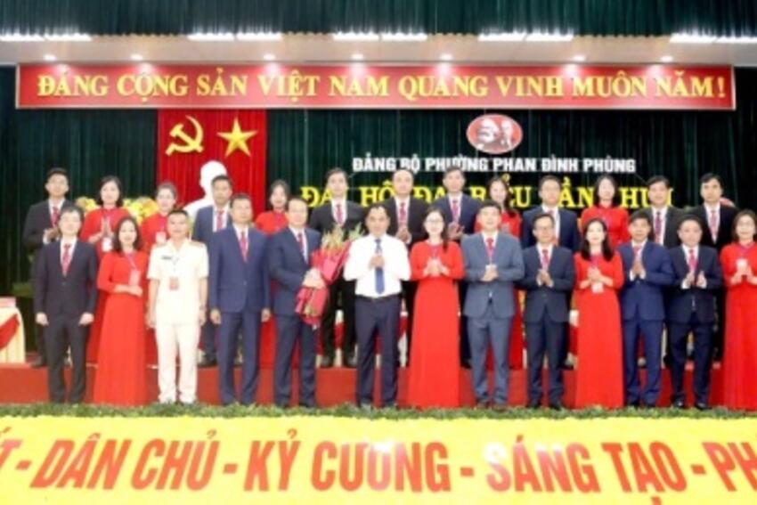 Đồng chí Bí thư Tỉnh ủy dự và chỉ đạo Đại hội đại biểu Đảng bộ phường Phan Đình Phùng lần thứ I, nhiệm kỳ 2025 - 2030