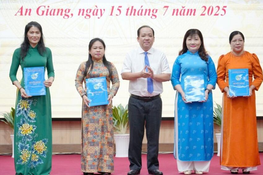 Bà Trương Thanh Thúy làm Chủ tịch Hội LHPN tỉnh An Giang