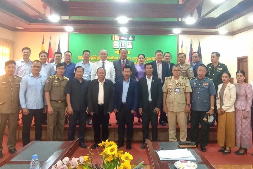 Đoàn công tác UBND tỉnh Đắk Lắk thăm, chúc Tết tại tỉnh Mondulkiri, Campuchia