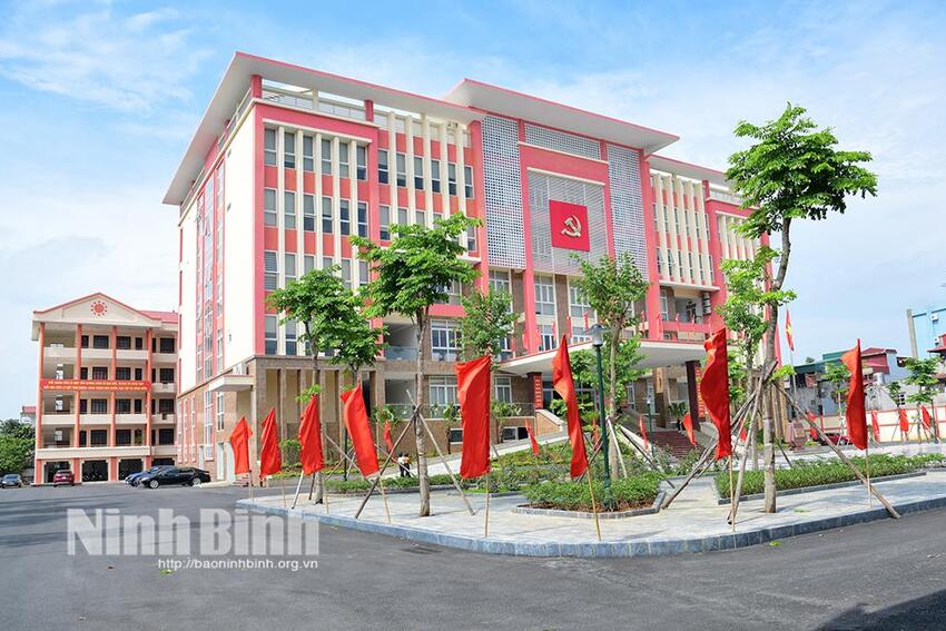 Đảng bộ Trường Chính trị tỉnh Ninh Bình: Sẵn sàng cho Đại hội điểm nhiệm kỳ 2025-2030