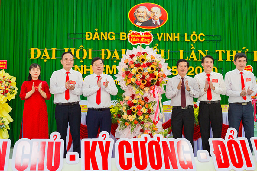 Vinh Lộc tổ chức thành công Đại hội đại biểu Đảng bộ xã lần thứ I, nhiệm kỳ 2025 - 2030
