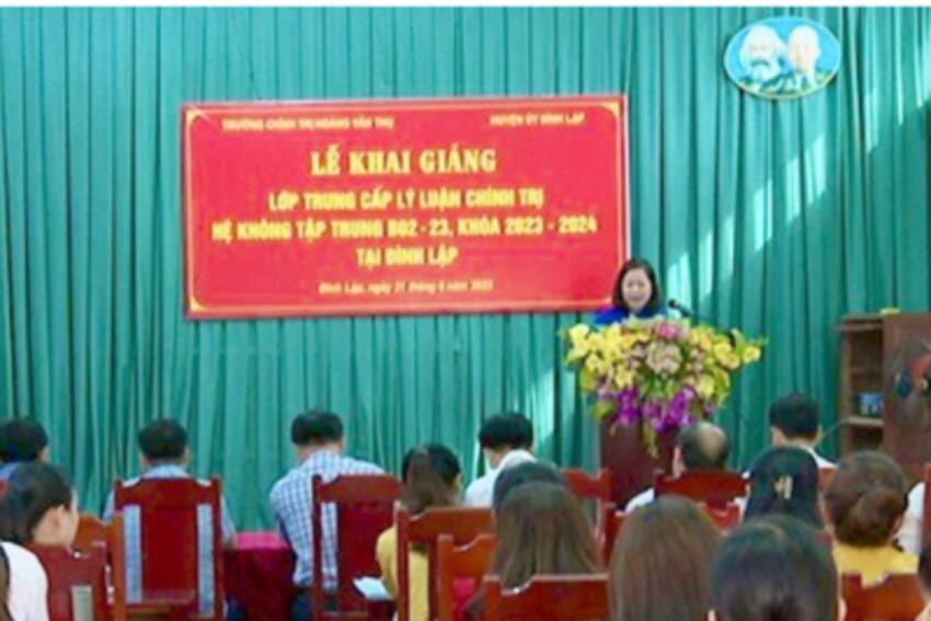Đình Lập chủ động lãnh đạo, chỉ đạo công tác giáo dục chính trị tư tưởng