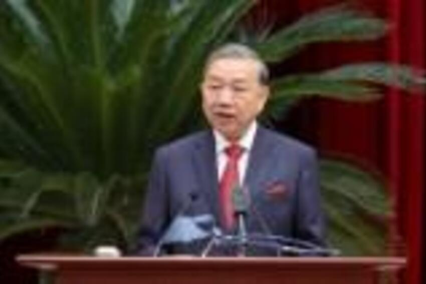 Bế mạc Hội nghị Trung ương 15