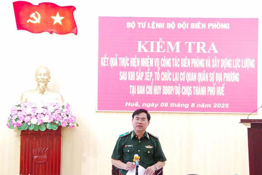 Kiểm tra kết quả thực hiện nhiệm vụ công tác biên phòng
