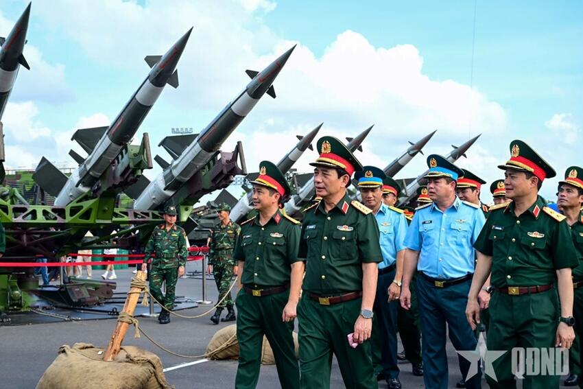 Bước phát triển mới trong tư duy chiến lược về quốc phòng, an ninh