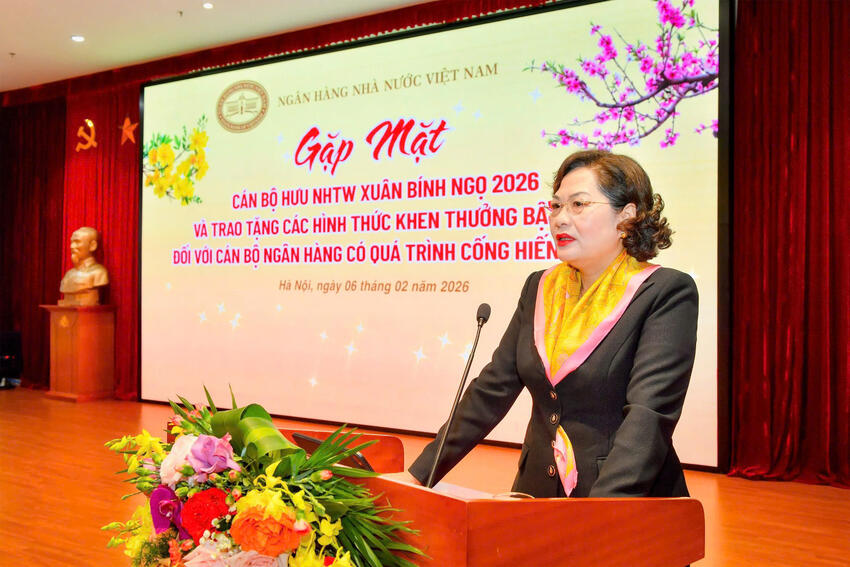 NHNN gặp mặt cán bộ hưu trí Ngân hàng Trung ương nhân dịp Xuân Bính Ngọ 2026