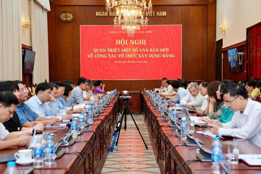 Hội nghị toàn quốc quán triệt một số văn bản mới về công tác tổ chức xây dựng Đảng