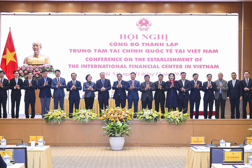Ra mắt Hội đồng điều hành Trung tâm tài chính quốc tế tại Việt Nam