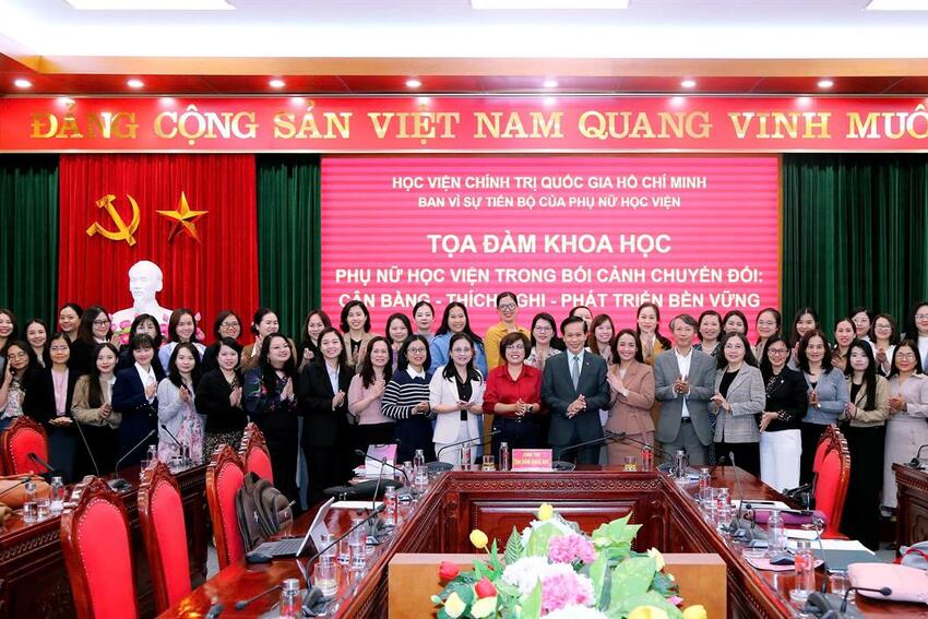 Tọa đàm khoa học “Phụ nữ Học viện trong bối cảnh chuyển đổi: Cân bằng - Thích nghi - Phát triển bền vững”