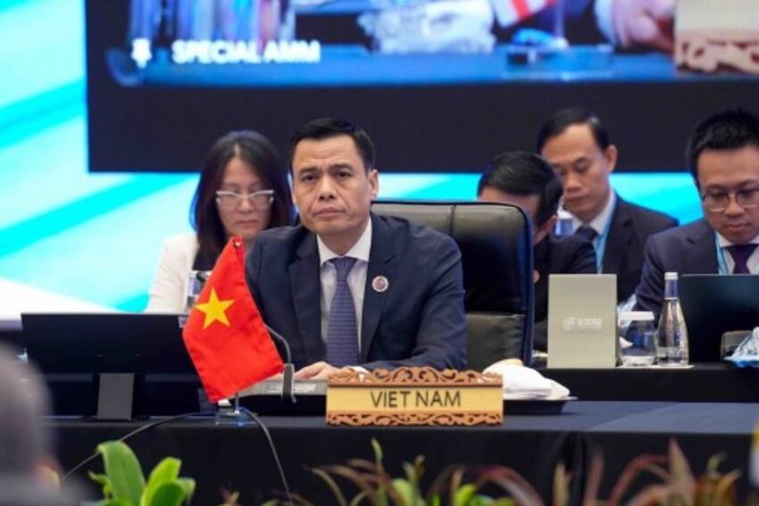 Việt Nam nêu quan điểm tại Hội nghị Bộ trưởng Ngoại giao ASEAN đặc biệt về tình hình Campuchia-Thái Lan