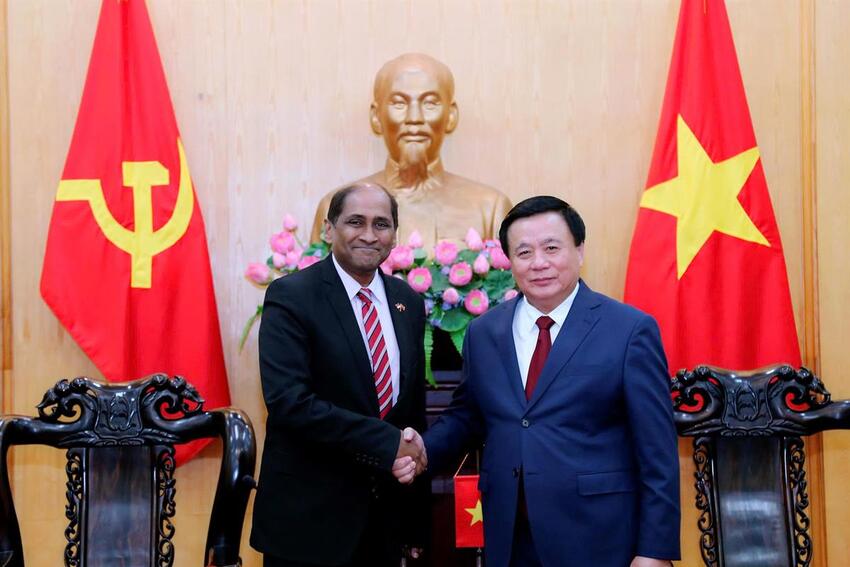 Đại sứ đặc mệnh toàn quyền Cộng hòa Singapore tại Việt Nam chào từ biệt kết thúc nhiệm kỳ công tác