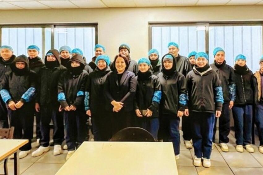 Tết Nguyên đán 2026 cho người lao động tại Công ty Nitsiakos, Hy Lạp