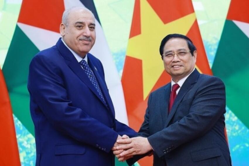 Thủ tướng Chính phủ Phạm Minh Chính tiếp Chủ tịch Hạ viện Jordan Mazen Turki El Qadi