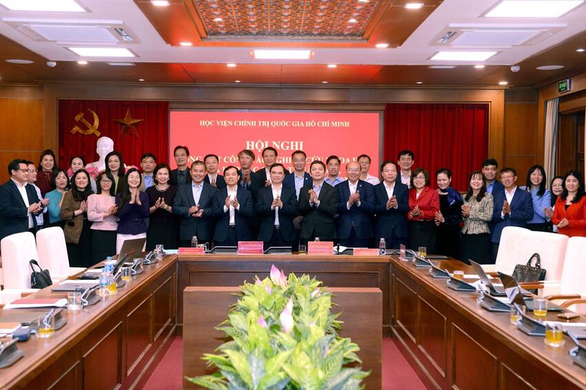 Hội nghị tổng kết công tác nghiên cứu khoa học, hợp tác quốc tế năm 2025, phương hướng nhiệm vụ năm 2026